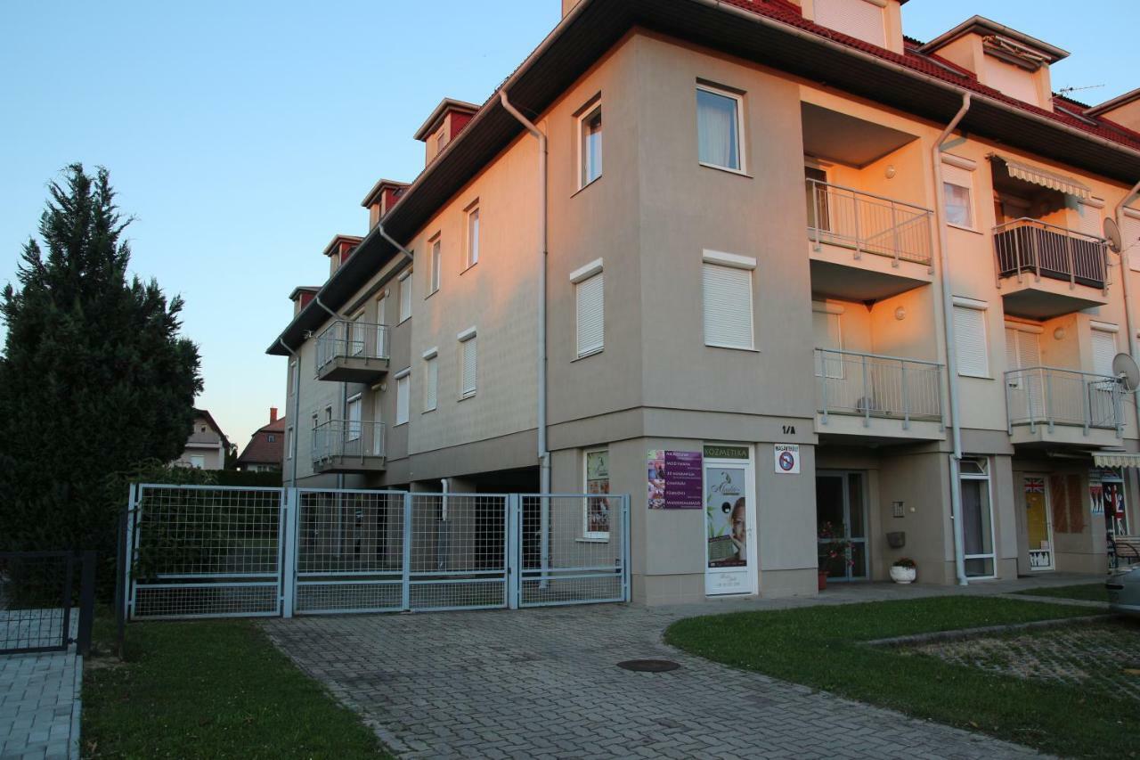 Apartment With Swing Hévíz Kültér fotó